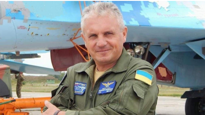 Dünyanın ən yaxşı qırıcı pilotlarından biri Ukraynada həlak oldu - FOTO 