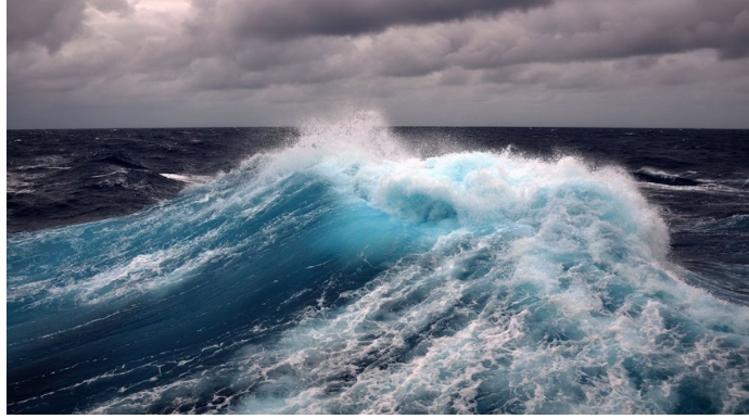 Neft daşlarında dalğanın hündürlüyü 2,4 metrə çatıb - FAKTİKİ HAVA 