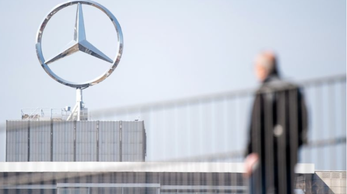 “Mercedes-Benz”dən 4 min əməkdaş təzminat müqabilində işdən ayrılıb 