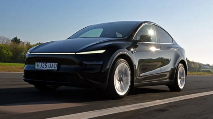 "Tesla"nın həll edə bilmədiyi problem: Bu dəfə bir etiket çatışmır 