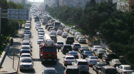 Tıxac etirazlara səbəb oldu: "Cəhənnəmə xoş gəlmisiniz" - FOTO