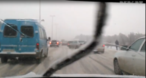 Bakı-Quba yolunda avtomobillərin hərəkətində çətinlik yaranıb - VİDEO