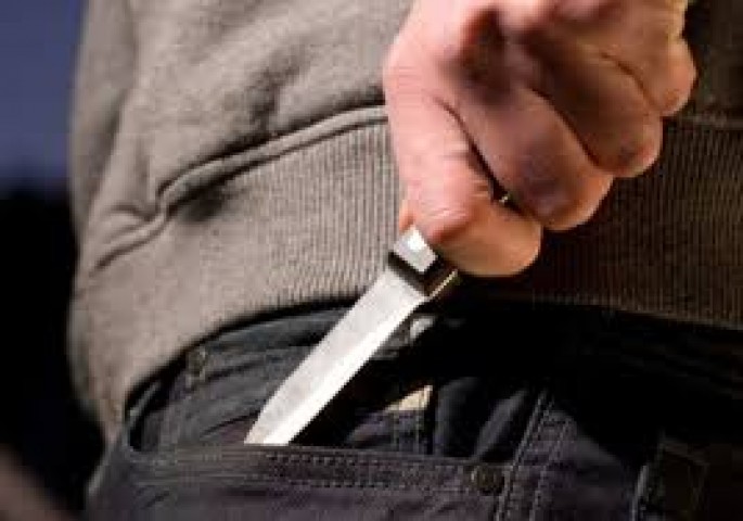 Ağcəbədidə 17 yaşlı oğlan bıçaqlanıb