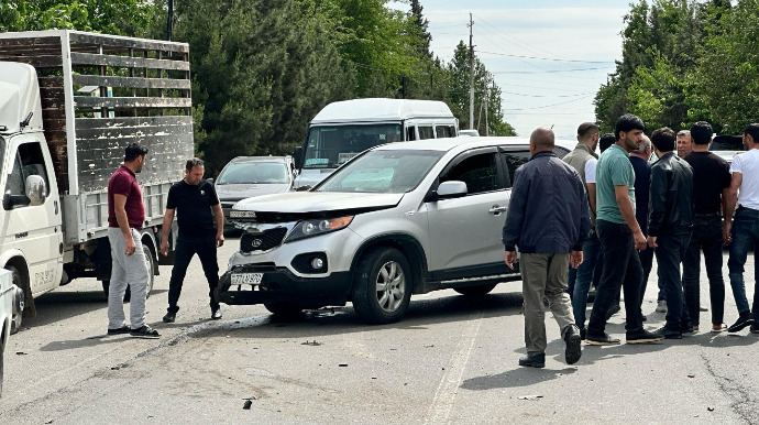 Ağdamda 2 minik avtomobili toqquşdu - FOTO