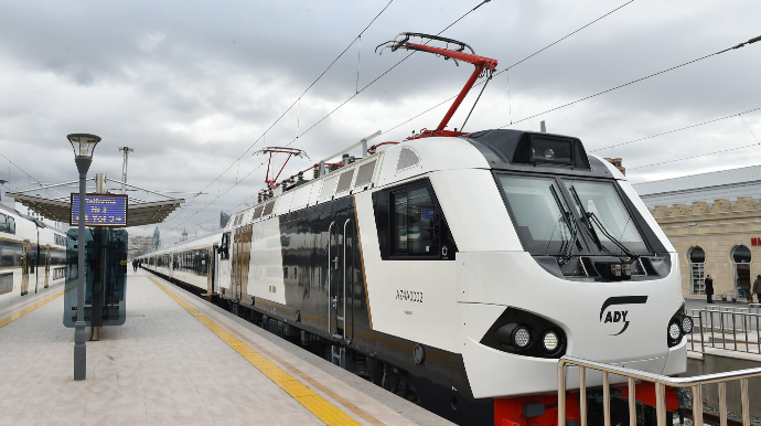 Перспективы запуска пассажирских поездов Азербайджан–Грузия - Когда откроют границы?  