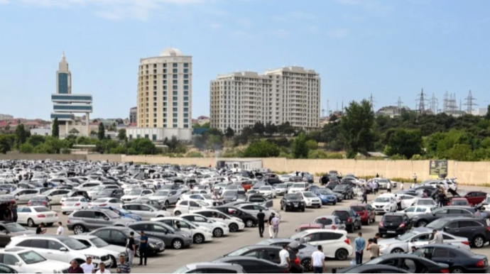 Avtomobil bazarında gözlənilməz dönüş: Maşınlar təcili satılır, qiymətlər enir 