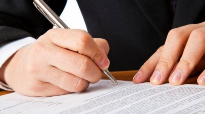 Dövlət qulluğuna qəbul olmaq üçün test imtahanı keçirildi