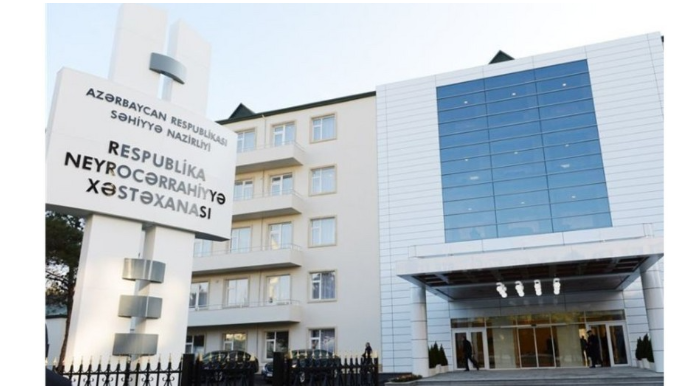 Bakıda xəstəxanda qadın özünü üçüncü mərtəbədən atıb