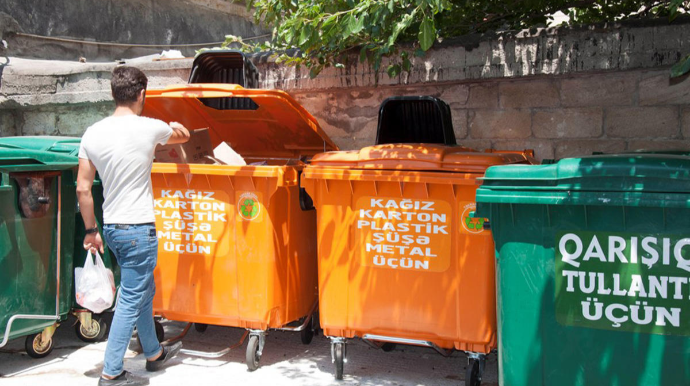 "Zibil atmaq adı ilə qonşu məhələlərə getmək qəti qadağandır" - AÇIQLAMA