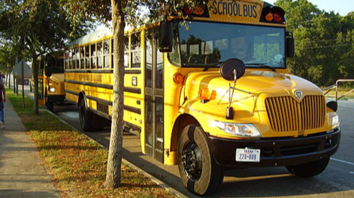 Taksi qiymətinə şagird daşınacaq: “2school” layihəsi ilə bağlı pərdəarxası məqamlar 
