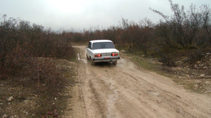 Şabran rayonunda 25 km uzunluğunda avtomobil yolu yenidən qurulur - FOTO