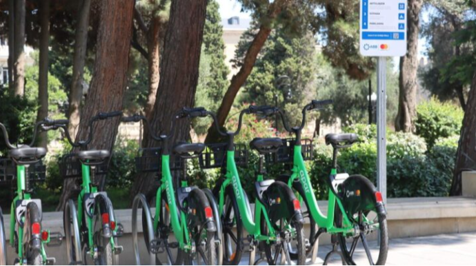 Daha bir prospektdə velosiped zolağı yaradıldı - FOTO 