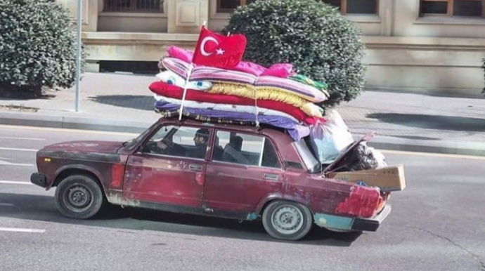 "07" ilə yorğan daşıyan Sərvərə bahalı maşın verildi - FOTO 