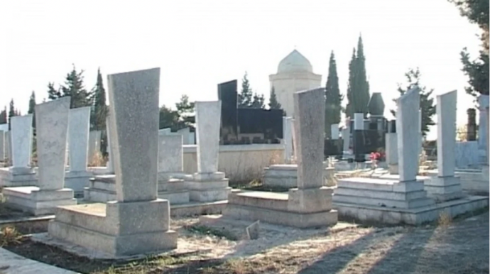 Qəbiristanlıqda huşsuz vəziyyətdə tapılan kişi öldü 