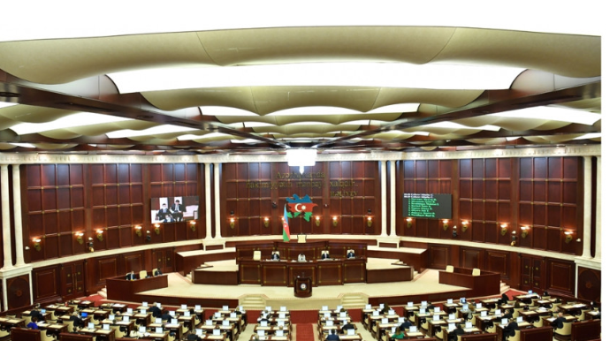 Milli Məclisdə hökumətin hesabatı dinləniləcək