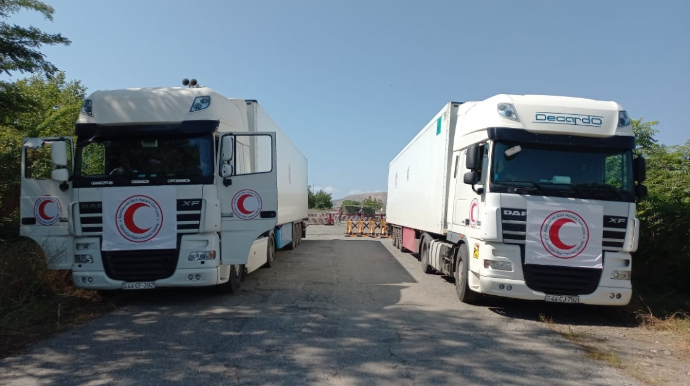 TIR-larımız 7 gündür Ağdam-Xankəndi yolunda gözləyir   