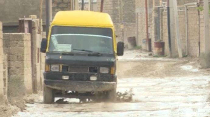 Hövsanın palçıqlı yolu sakinləri təngə gətirib  - VİDEO