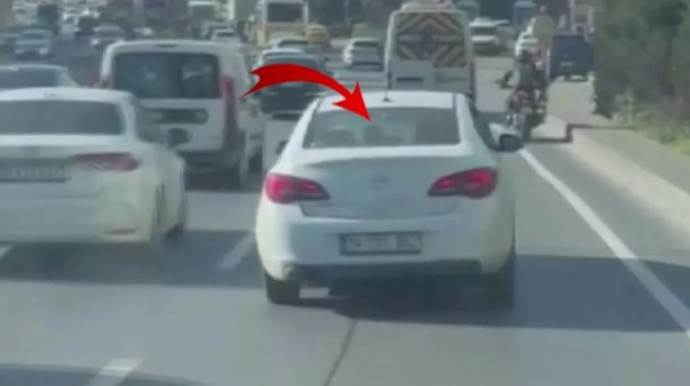 Sürücünün qadına etdiyi hərəkəti gizli telefona çəkdilər  - VİDEO