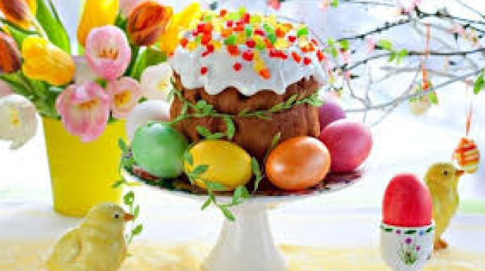 Pravoslav xristianları Pasxa bayramını qeyd edir 