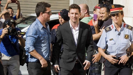 ŞOK HÖKM: Messi 21 ay azadlıqdan məhrum edildi