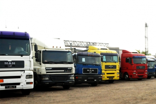 Avtomobildən partlayıcı oyuncaqlar tapıldı - Bakıda