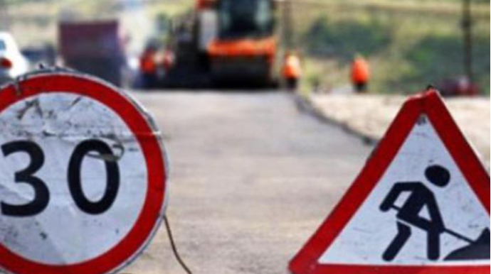 Bakının bu küçəsində hərəkət məhdudlaşdırılıb, avtobusların istiqaməti dəyişdirilib