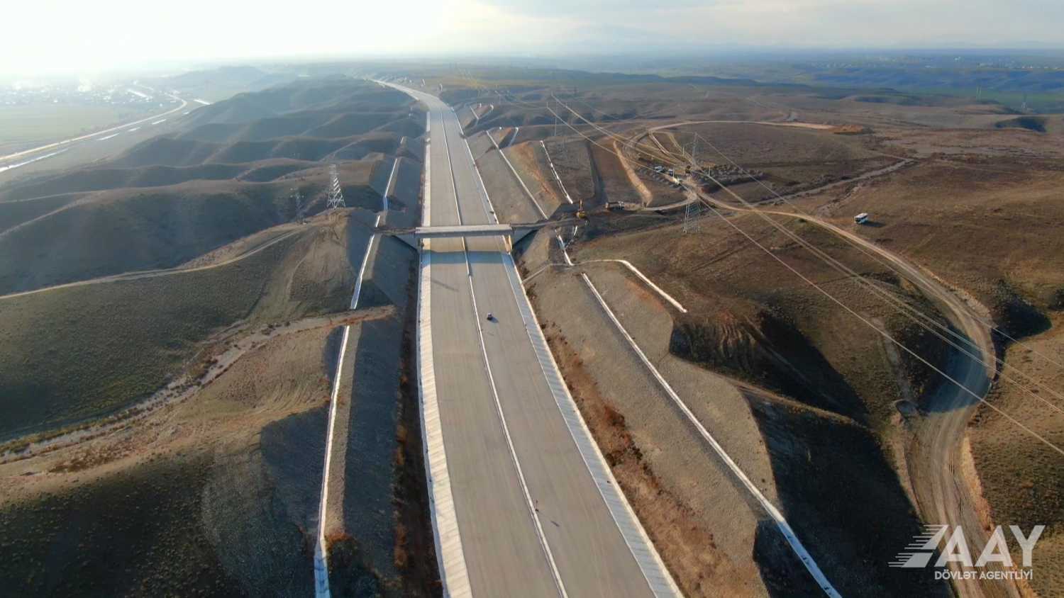 Zəngəzur dəhlizinin Azərbaycan ərazisindən keçən hissəsinin tikintisi başa çatır - FOTO - VİDEO