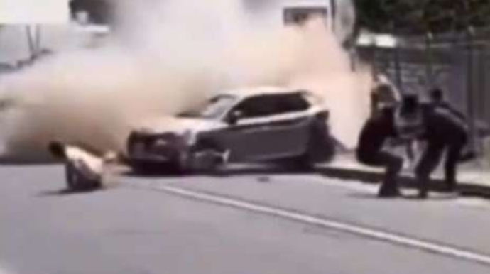 Avtomobil yarış zamanı izdihama çırpıldı – ANBAAN VİDEO 