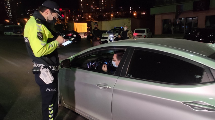 Bakıda komendant saatı qaydalarına necə riayət edilir  - FOTO