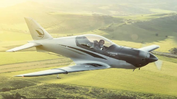 Kanadada təyyarə qəzaya uğrayıb