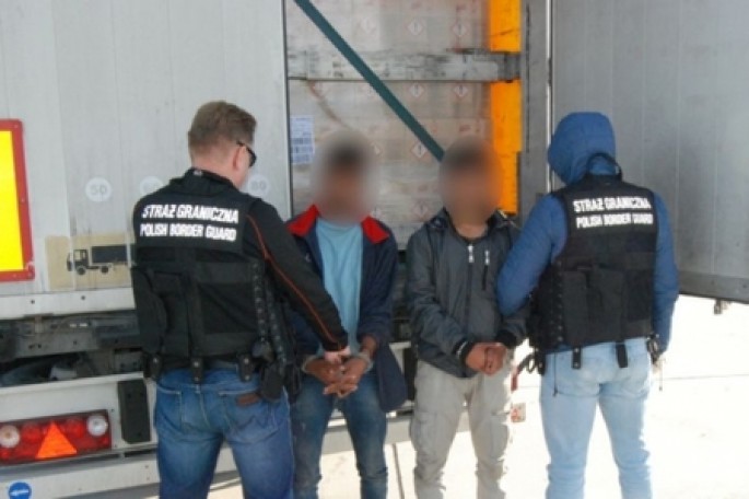 Böyük həcmdə yanacaq qaçaqmalçılığının qarşısı alınıb