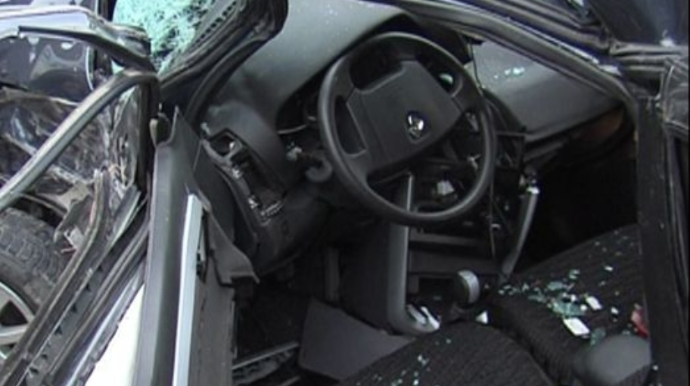 Sumqayıtda iki minik avtomobili toqquşub, yeddi nəfər xəsarət alıb   - FOTO