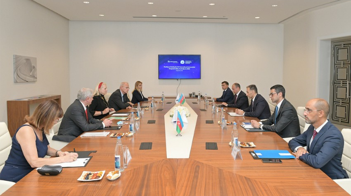 Rəşad Nəbiyev Beynəlxalq Astronavtika Federasiyasının nümayəndələri görüşüb  - FOTO