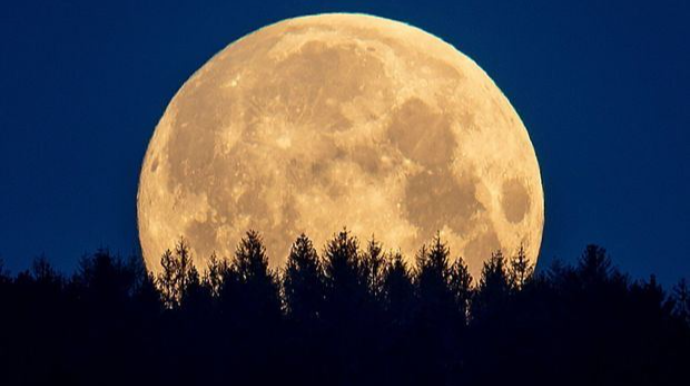 İlin ən böyük Super Ay hadisəsi müşahidə olunacaq - TARİX  