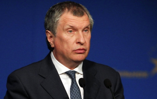 Aparat rəhbərinin cəsədi tapıldı - “Lexus”unda