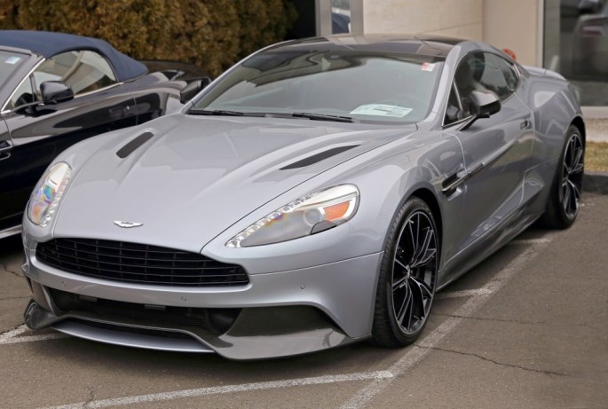 Ceyms Bond yeni filmdə “Aston Martin”in elektrokarını sürəcək