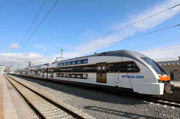 Bakı-Sumqayıt qatarlarının sayı artırılıb