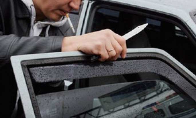 Sərnişin taksi sürücüsünü öldürdü