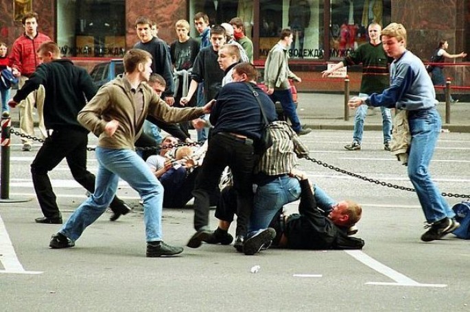 Məktəblini vəhşicəsinə döydülər