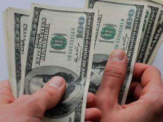 Əcnəbilər ölkəmizdə nə qədər pul xərcləyiblər?