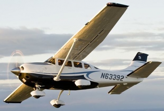 Papua-Yeni Qvineyada sərnişin təyyarə düşdü