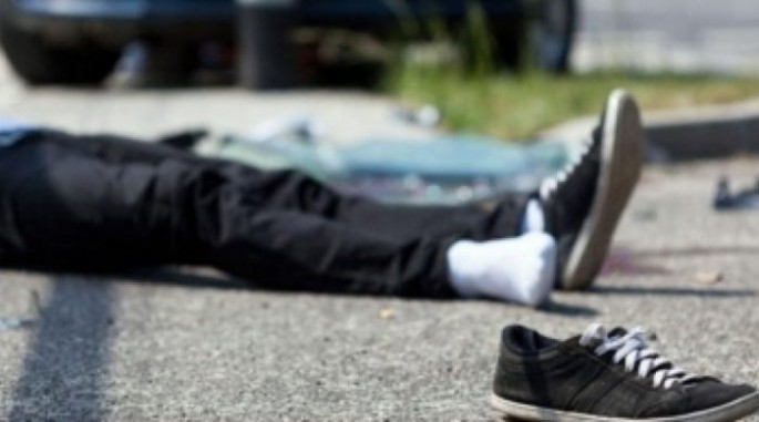 Sabunçuda avtomobil piyadanı vuraraq öldürüb