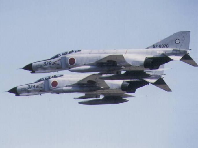 Qırıcılar havaya qalxdı - Təhlükə var?