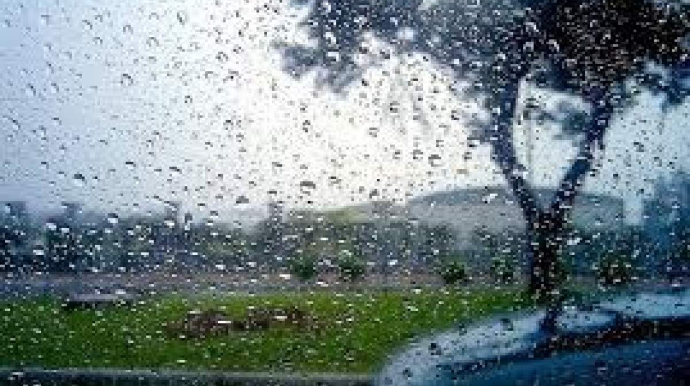 Bəzi ərazilərdə yağış yağır, küləkli hava şəraiti davam edir - FAKTİKİ HAVA 