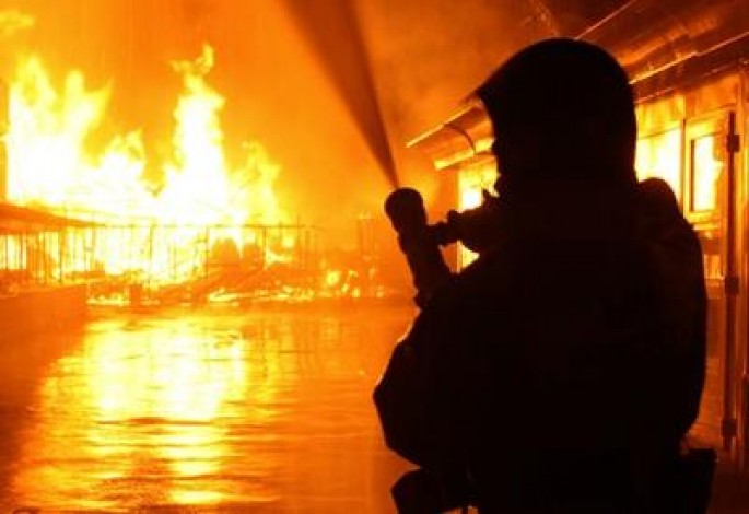 Yük gəmisində baş verən yanğın söndürüldü