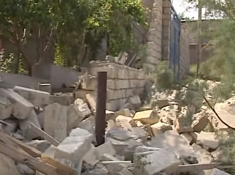 Paytaxtda sənədsiz evlərin söküntüsü başlandı - VİDEO