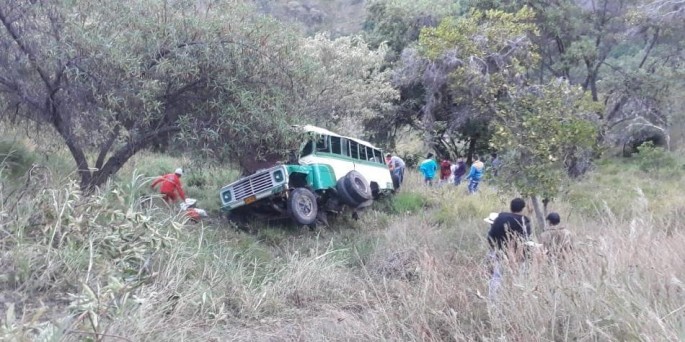 Avtobus 150 metrdən uçuruma düşdü: 8 ölü