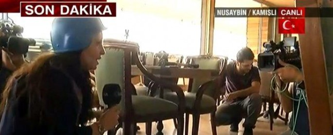 Türkiyəyə raket atıldı, mərmi jurnalistlərin qaldığı otelə düşdü - FOTO