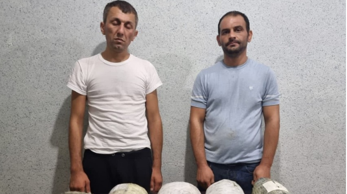 Kürdəmir sakinlərinin avtomobilindən narkotik götürülüb  - VİDEO