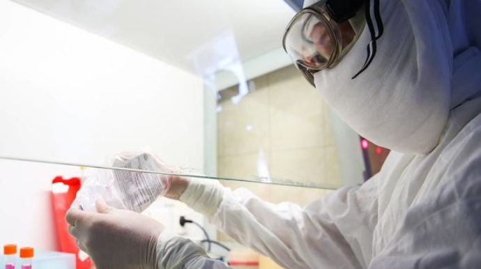 Baş infeksionist:  “Peyvənd olunan şəxslər tam arxayınlaşmalı deyil”